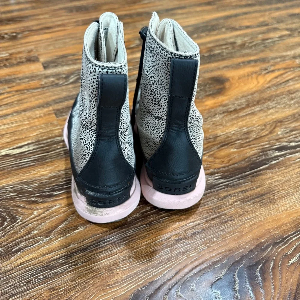 Sorel Kinetic Sport Waterproof Winter Boots Black Pink Animal Print NY4897-191 5